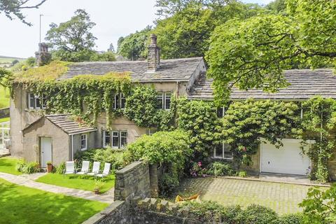 Sunny Bank Road, Helmshore, Rossendale 6 bed semi