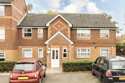 Henry Doulton Drive, London SW17 1 bed flat for sale