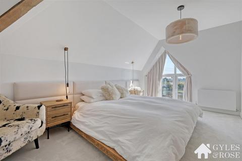 Lawford, Manningtree 5 bed detached house for sale