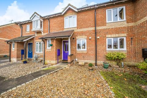 Candlerush Close, Woking, GU22 2 bed terraced house for sale