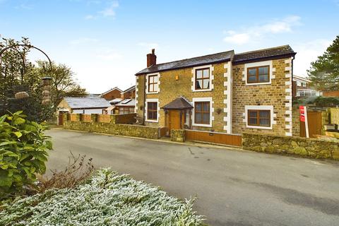 Carr Mill Road, Billinge, WN5 4 bed detached house for sale