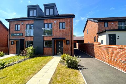 Woodlands Crest, Preston PR1 4 bed semi
