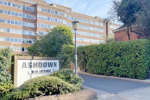 Ashdown, Eaton Road, Hove 2 bed apartment for sale