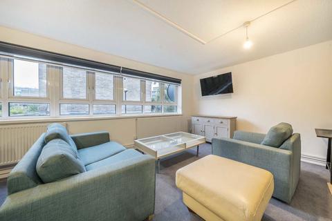 Cheesemans Terrace, London W14 2 bed flat for sale