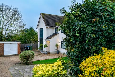 Wellen Rise, Hemel Hempstead, HP3 5 bed semi