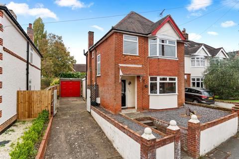 Maldon Road, Essex CO3 4 bed detached house for sale