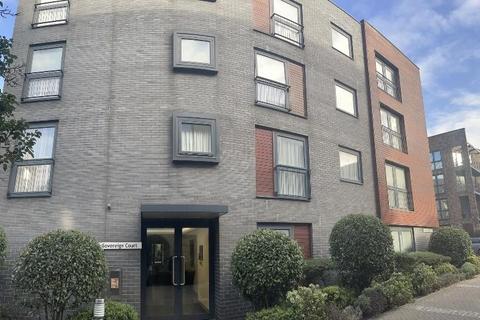 Stanmore,  Middlesex,  HA7 3 bed flat for sale