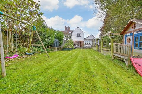 Poplar Road, Wittersham, Tenterden, Kent 5 bed semi
