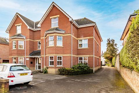 Lowther Road, Bournemouth BH8 1 bed flat for sale