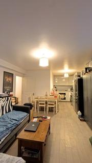 Haysoms Close, Romford RM1 1 bed flat for sale