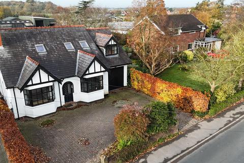 Hesketh Lane, Tarleton, Preston 4 bed detached house for sale