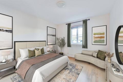 Newent Close, Peckham, London, SE15 2 bed flat for sale