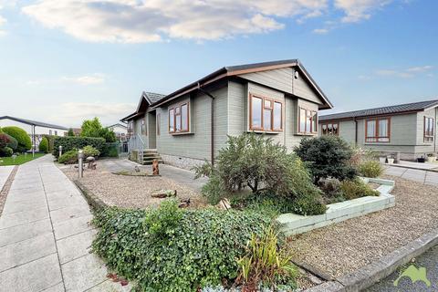 Acresfield Park, Garstang 2 bed park home for sale