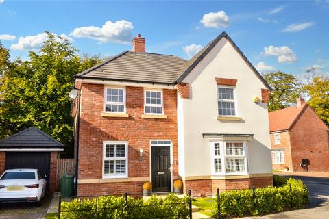 Pear Close, Leeds, West Yorkshire 4 bed detached house for sale