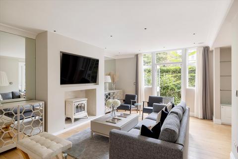 Church Close, Kensington Church... 2 bed flat for sale