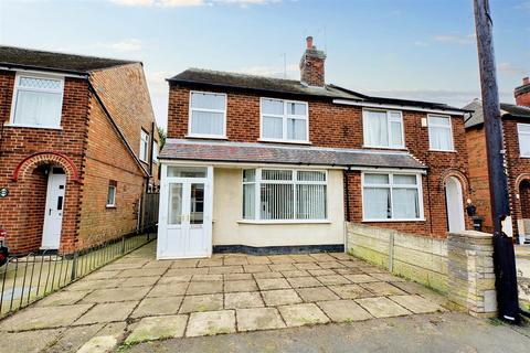 Sefton Avenue, Stapleford, Nottingham 3 bed semi