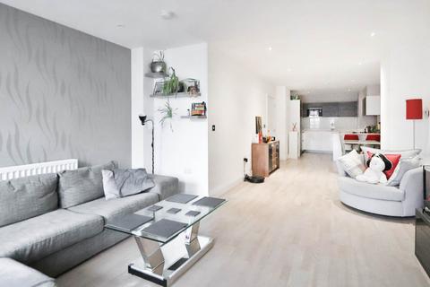 New Malden House, 1 Blagdon Road 3 bed apartment for sale
