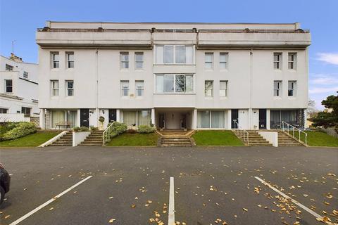 Bleasby Gardens, Lansdown Road... 3 bed apartment for sale