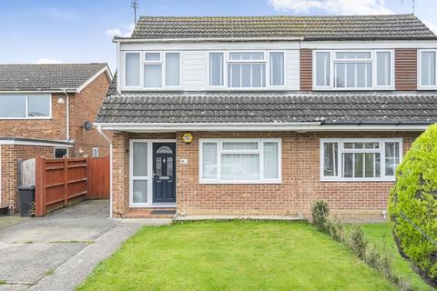 Concord Close, Paddock Wood, Tonbridge 3 bed semi