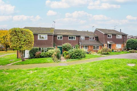 Parkfield Crescent, Hitchin SG4 4 bed terraced house for sale