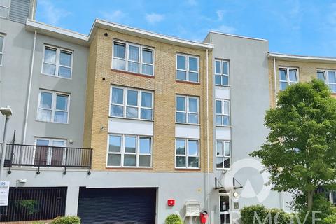 Admirals Way, Kent DA12 2 bed flat for sale