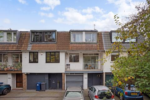 London NW4 5 bed terraced house for sale