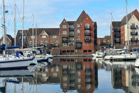 Canary Quay, Eastbourne 2 bed flat for sale