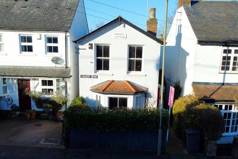 Calvert Road, High Barnet EN5 3 bed detached house for sale