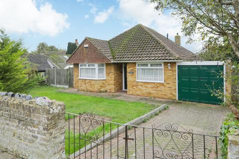 Kent Gardens, Birchington, CT7 3 bed detached bungalow for sale