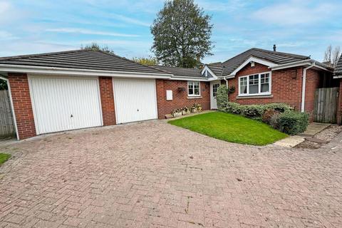 Rowbrook Close, Majors Green... 2 bed detached bungalow for sale