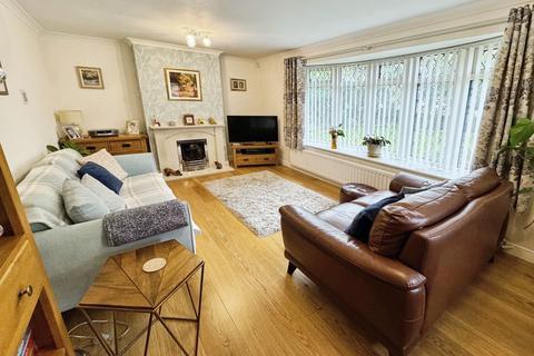 Quarry Lane, Telford TF1 3 bed detached house for sale
