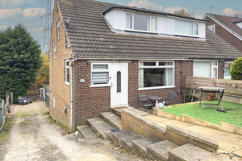 Elizabeth Crescent, Wyke, BD12 8NG 3 bed semi