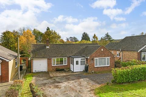 Canterbury Road, Chilham, Kent, CT4 2 bed bungalow for sale