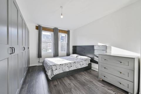 Malvern Road, Queen's Park, London, NW6 1 bed flat for sale