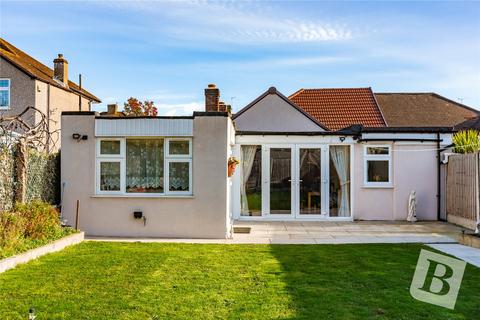 Alma Avenue, Hornchurch, RM12 4 bed bungalow for sale