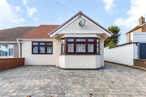 Alma Avenue, Hornchurch, RM12 4 bed bungalow for sale