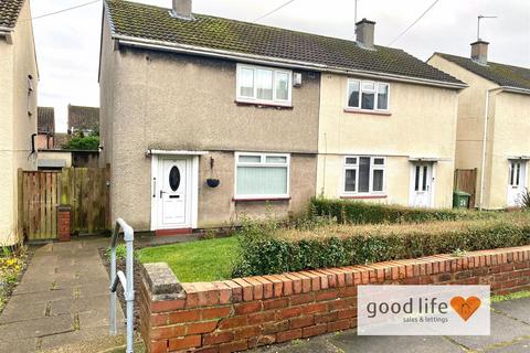 2 bedroom semi-detached house for sale