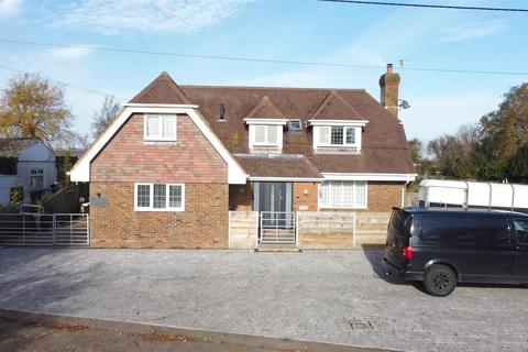 Sea Road, Winchelsea Beach, Winchelsea 3 bed detached house for sale