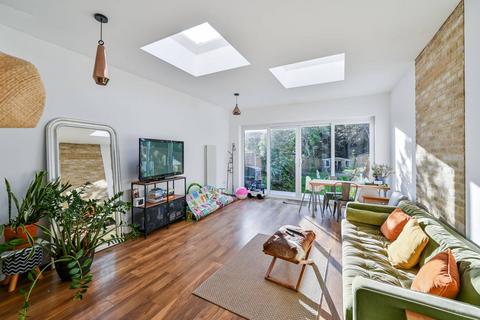 Meerbrook Road, Kidbrooke, London, SE3 3 bed house for sale