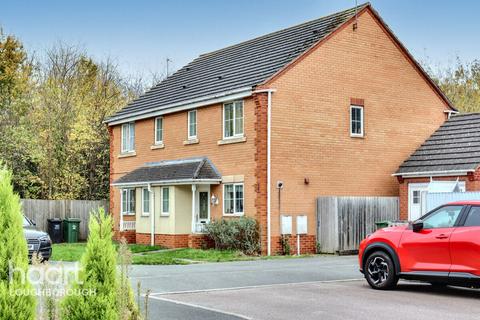 Normanton Drive, Loughborough 3 bed semi