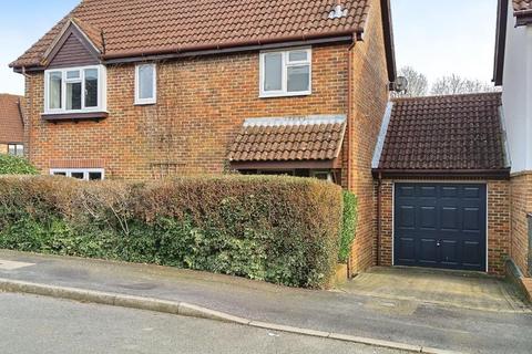 Beattie Rise, Hedge End 3 bed detached house for sale