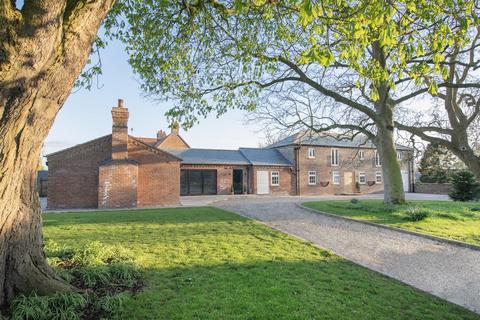 North Dalton, York 4 bed barn conversion for sale