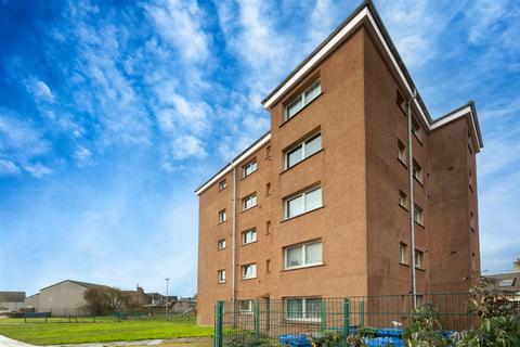 Upper Kessock Street, Inverness IV3 2 bed maisonette for sale