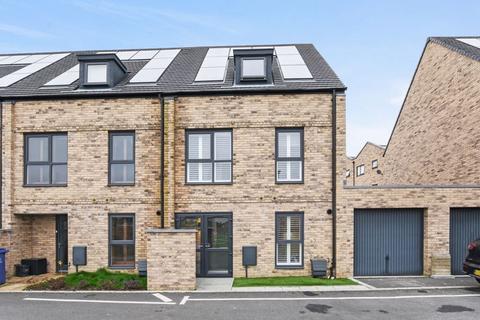 Arbus Crescent, Harrow 4 bed end of terrace house for sale