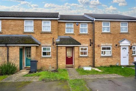 Villiers Close, Luton 2 bed terraced house for sale