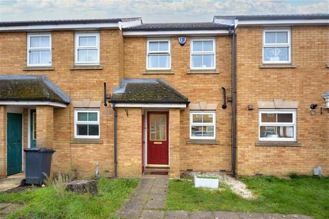 Villiers Close, Luton 2 bed terraced house for sale