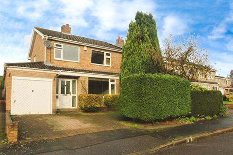 Brenfield Drive, Leicestershire LE10 3 bed semi