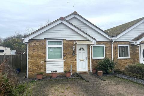 Greenhill Road, Herne Bay, CT6 7QE 3 bed semi