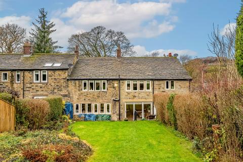 Bankfoot, Almondbury, HD4 3 bed terraced house for sale