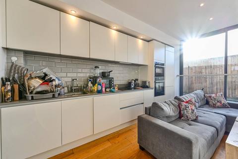 Stoke Newington High Street, Stoke... 3 bed detached house for sale